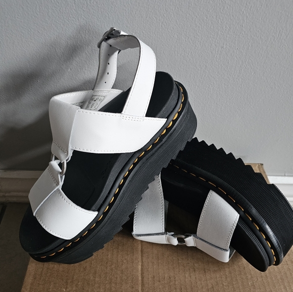 Dr. Martens White Francis Platform Sandals New - Picture 6 of 10